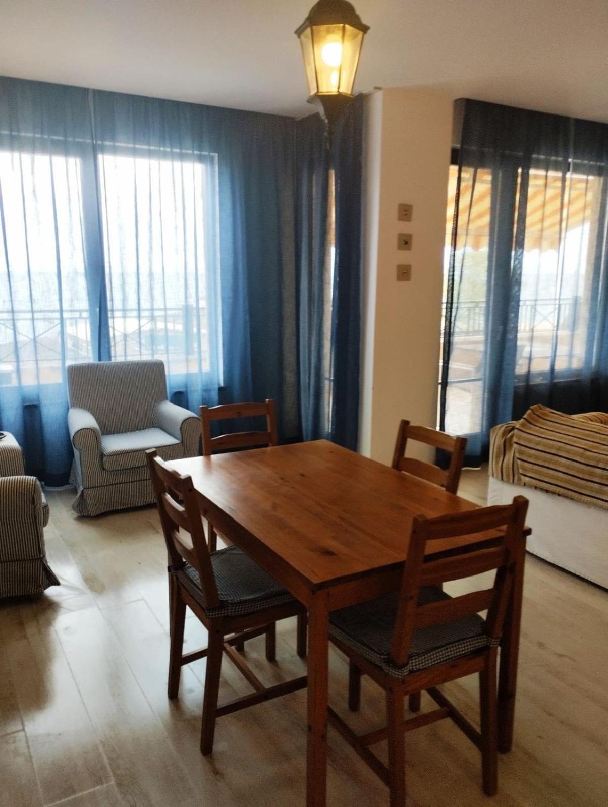 Golden Sands Rentals Apartments Экстерьер фото